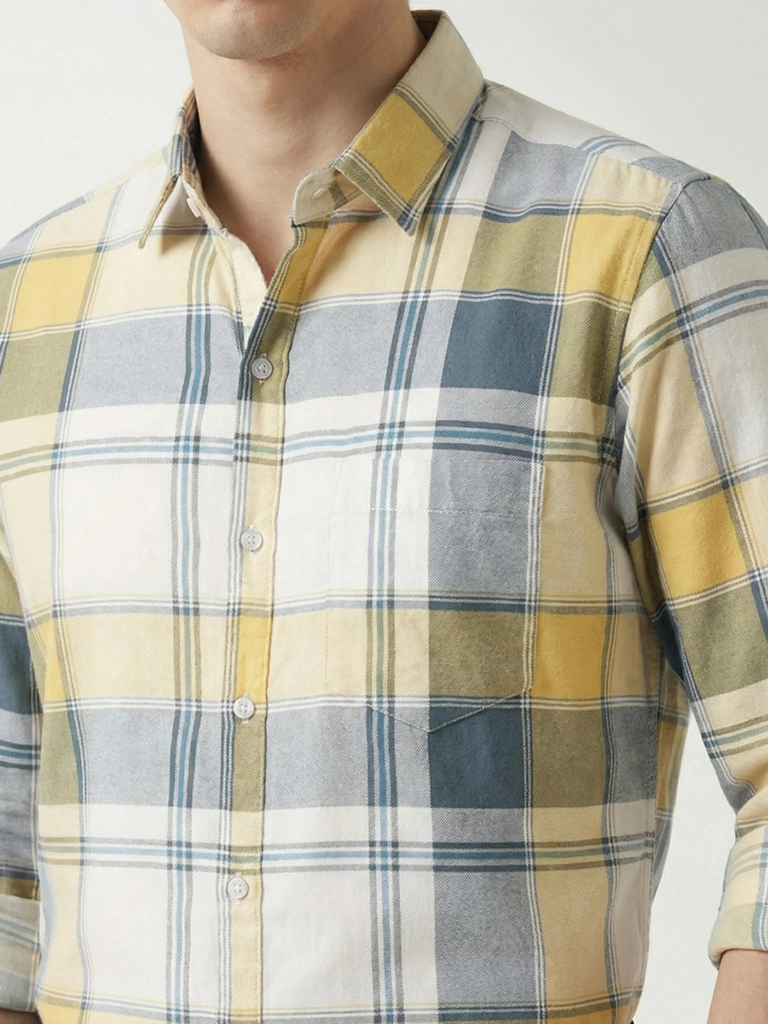 Men Slim Fit Checkered Spread Collar Casual Shirt