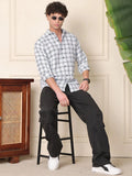 Men Regular Fit Solid Spread Collar Casual Shirt