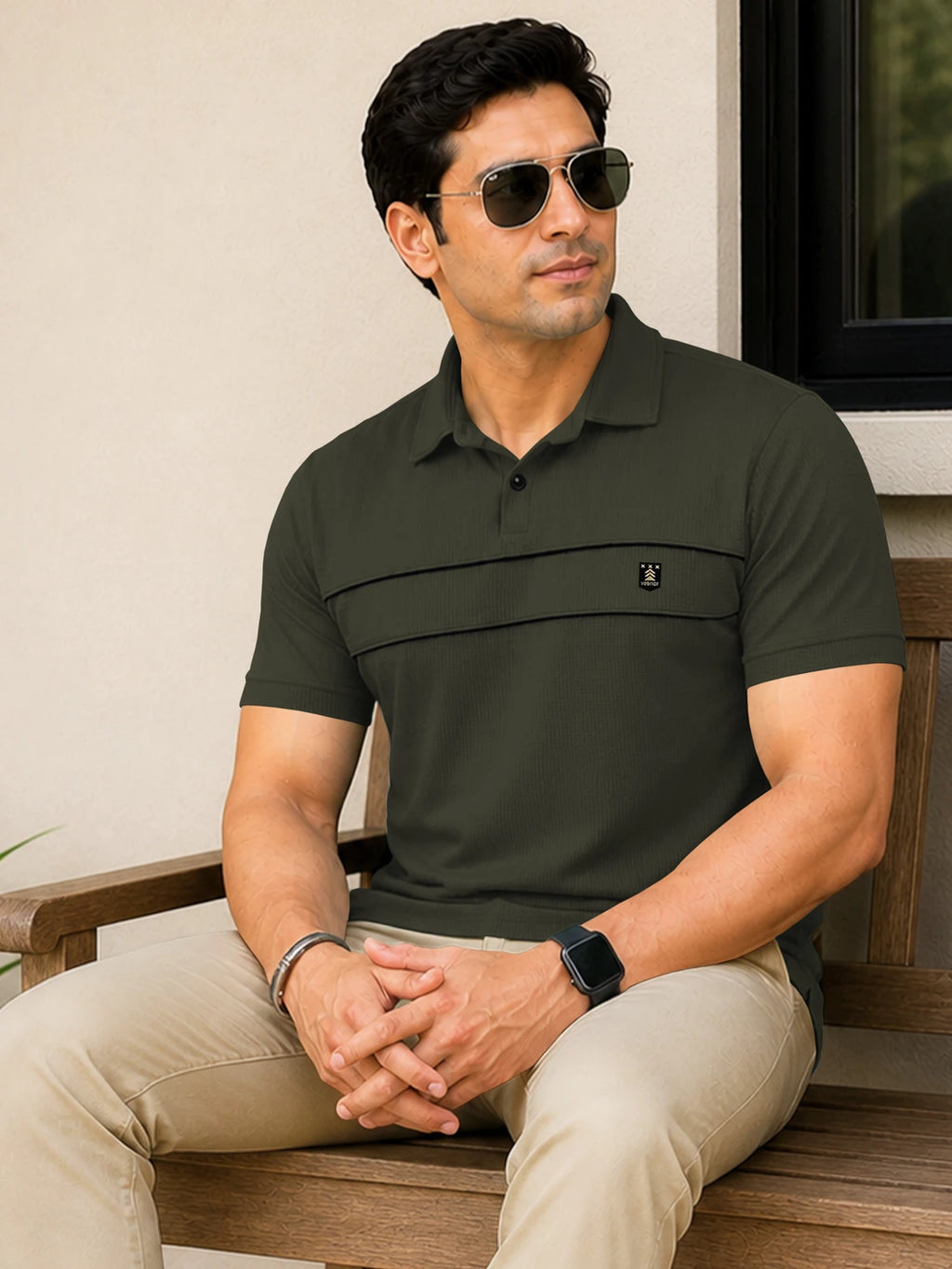 Men Solid Polo Neck Polyester Green T-Shirt