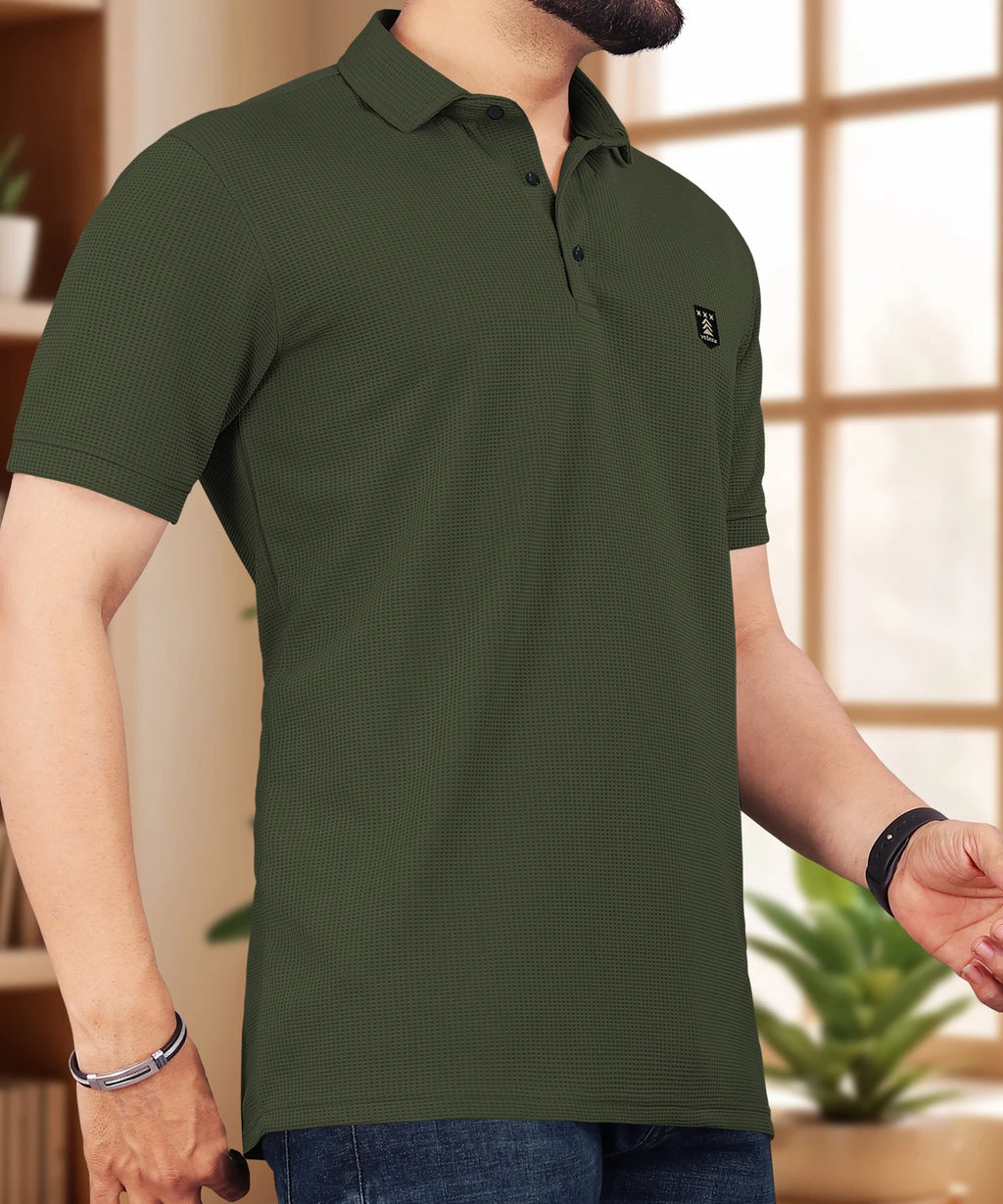 Men Solid Polo Neck Polyester Green T-Shirt